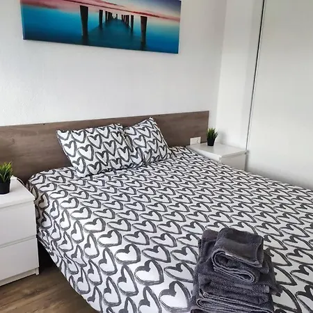 Atico Moderno En Vilafortuny Con Solarium Privado Cambrils